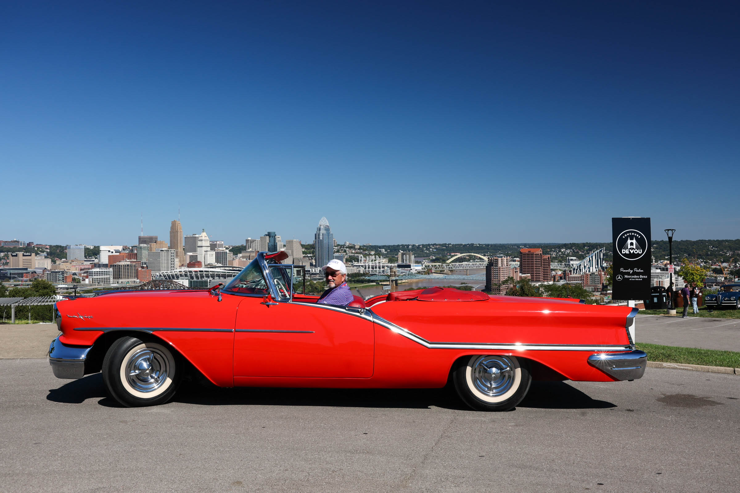 Richard Sutherland - 1957 Oldsmobile Starfire 98 — Mayor's Choice